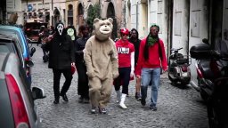 Video 'Harlem Shake' - Scary Movie 5