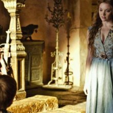 Il trono di spade: Natalie Dormer in una scena dell'episodio Dark Wings, Dark Words