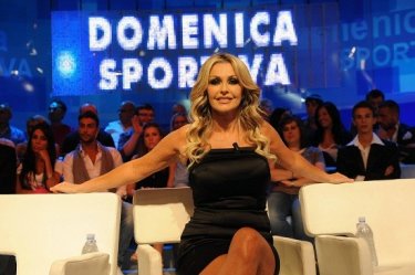 La Domenica Sportiva: Paola Ferrari conduce il programma