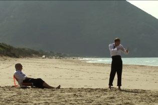 Video-recensione Noi non siamo come James Bond