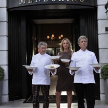 Benvenuti a tavola 2: Fabrizio Bentivoglio, Antonio Catania e Debora Villa nella fiction Mediaset