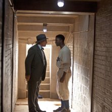 Chadwick Boseman con Harrison Ford nel film 42, dramma sportivo del 2013