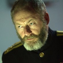 Liam Cunningham in un'immagine dell'episodio Cold War, settima stagione di Doctor Who