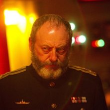 Liam Cunningham in una scena dell'episodio Cold War, settima stagione di Doctor Who