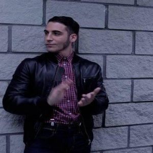 Miguel Ángel Silvestre nel film Alacrán enamorado