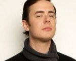 John M. Jackson e Colin Hanks nel finale di NCIS
