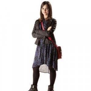 Jenna-Louise Coleman in un'immagine promozionale dell'episodio The Rings of Akhaten, settima stagione di Doctor Who