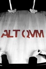 La locandina di ALT QVM (attivare annotazioni)