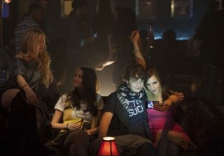 The Bling Ring: Emma Watson, Israel Broussard, Katie Chang e Claire Julien in una scena