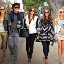 The Bling Ring: Taissa Farmiga, Israel Broussard, Emma Watson, Katie Chang e Claire Julien in una scena