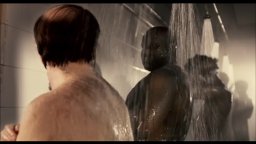 Clip 'Doccia' - Il commissario Torrente - Il braccio idiota della legge