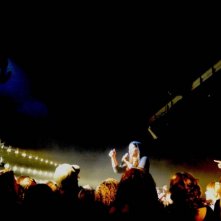 Filly Brown: Gina Rodriguez (al centro del palco) nel ruolo di Majo.