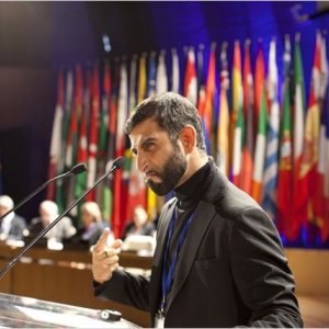 Les Gamins: Kheiron in una scena della commedia