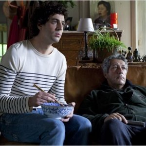 Les Gamins: Max Boublil e Alain Chabat in una immagine della commedia