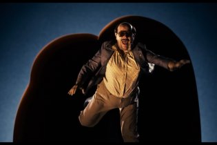 Spot 5 - Il commissario Torrente - Il braccio idiota della legge