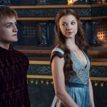Il trono di spade: Jack Gleeson e Natalie Dormer nell'episodio And Now His Watch Is Ended