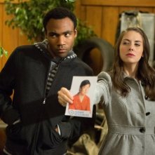 Community: Alison Brie e Donald Glover nell'episodio Advanced Documentary Filmmaking
