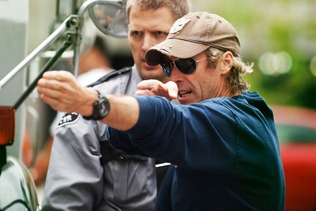 Michael Bay sul set di Pain & Gain