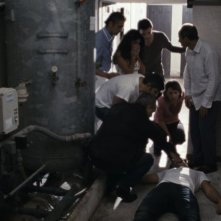 Esterno sera: una concitata scena del film