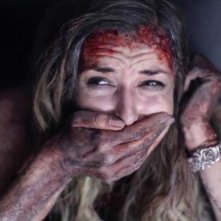 The Bay: Kristen Connolly in una drammatica scena dell'horror