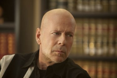 Fire with Fire: Bruce Willis in una sequenza del film