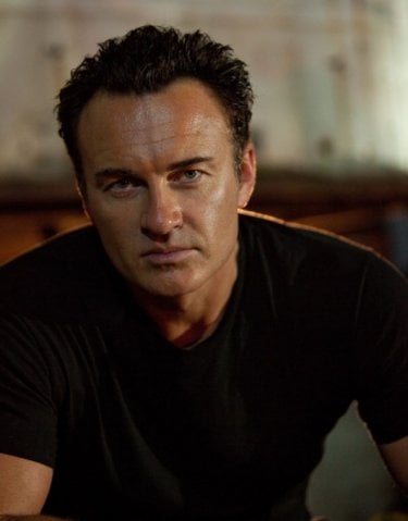 Fire with Fire: un'immagine esclusiva di Julian McMahon tratta dal film