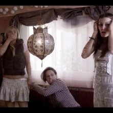 Catrin Striebeck, Sylta Fee Wegmann e Sina Tkotsch in Ohne Gnade, commedia tedesca del 2013