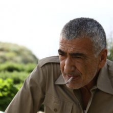 Amaro Amore: Yorgo Voyagis in una scena