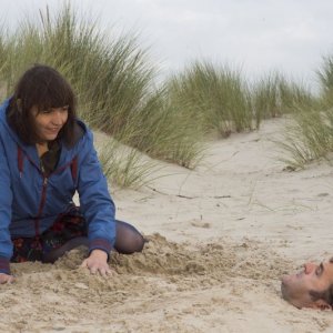 Henri: una bizzarra immagine di Pippo Delbono e Miss Ming tratta dal film