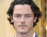 Luke Evans è The Crow