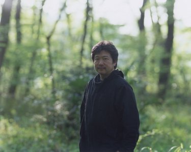 Like father, Like son: director Hirokazu Koreeda on set