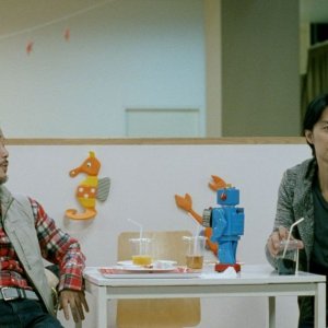 Like father, Like son: Lily Franky e Masaharu Fukuyama in una scena