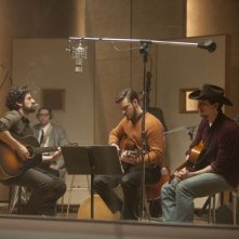 Inside Llewyn Davis: Oscar Isaac e Justin Timberlake in studio di registrazione