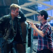 J.J. Abrams con Chris Pine sul set di Into Darkness - Star Trek