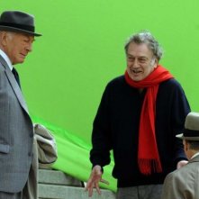 Muhammad Ali's Greatest Fight: il regista Stephen Frears parla con Christopher Plummer sul set