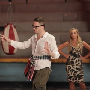 Nicolas Winding Refn con Kristin Scott Thomas sul set di Only God Forgives