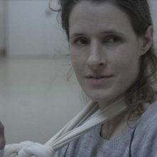 A strange Course of Events: Maya Kenig in una scena