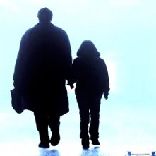 Fringe: John Noble e Rowan Longworth nell'episodio An Enemy of Fate