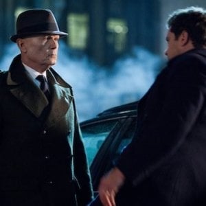 Fringe: Michael Kopsa e Joshua Jackson nell'episodio An Enemy of Fate