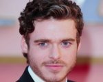 Richard Madden è il Principe di Cenerentola