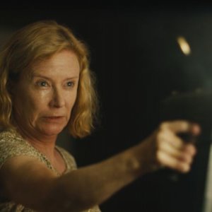 Blue Ruin: Eve Plumb in una scena