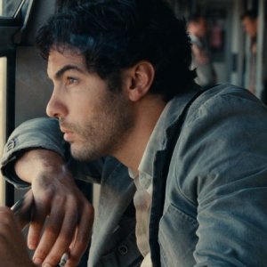 Grand Central: Tahar Rahim in una scena del film