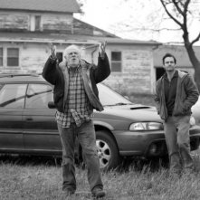 Nebraska: un'immagine di Will Forte insieme a Bruce Dern in un'immagine del film