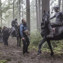 Dawn of the Planet of the Apes: Jason Clarke e Andy Serkis in una foto del set