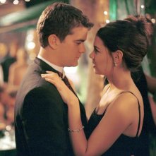 Dawson's Creek: Joshua Jackson e Katie Holmes nell'episodio Il ballo studentesco della serie