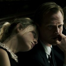 Blood Paul Bettany Insieme A Naomi Battrick In Una Scena Del Film 275142