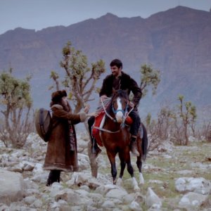 My Sweet Pepperland: Golshifteh Farahani in un'immagine tratta dal film insieme a Korkmaz Arslan