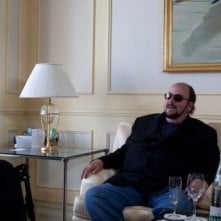 Seduced And Adandoned: il regista James Toback con Alec Baldwin e Bernardo Bertolucci in una scena del documentario