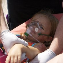 The Bay: una piccola vittima del virus in una scena del film