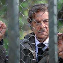 Ti ho cercata in tutti i necrologi: Giancarlo Giannini in una scena del film nei panni di Nikita, quello che porta i morti